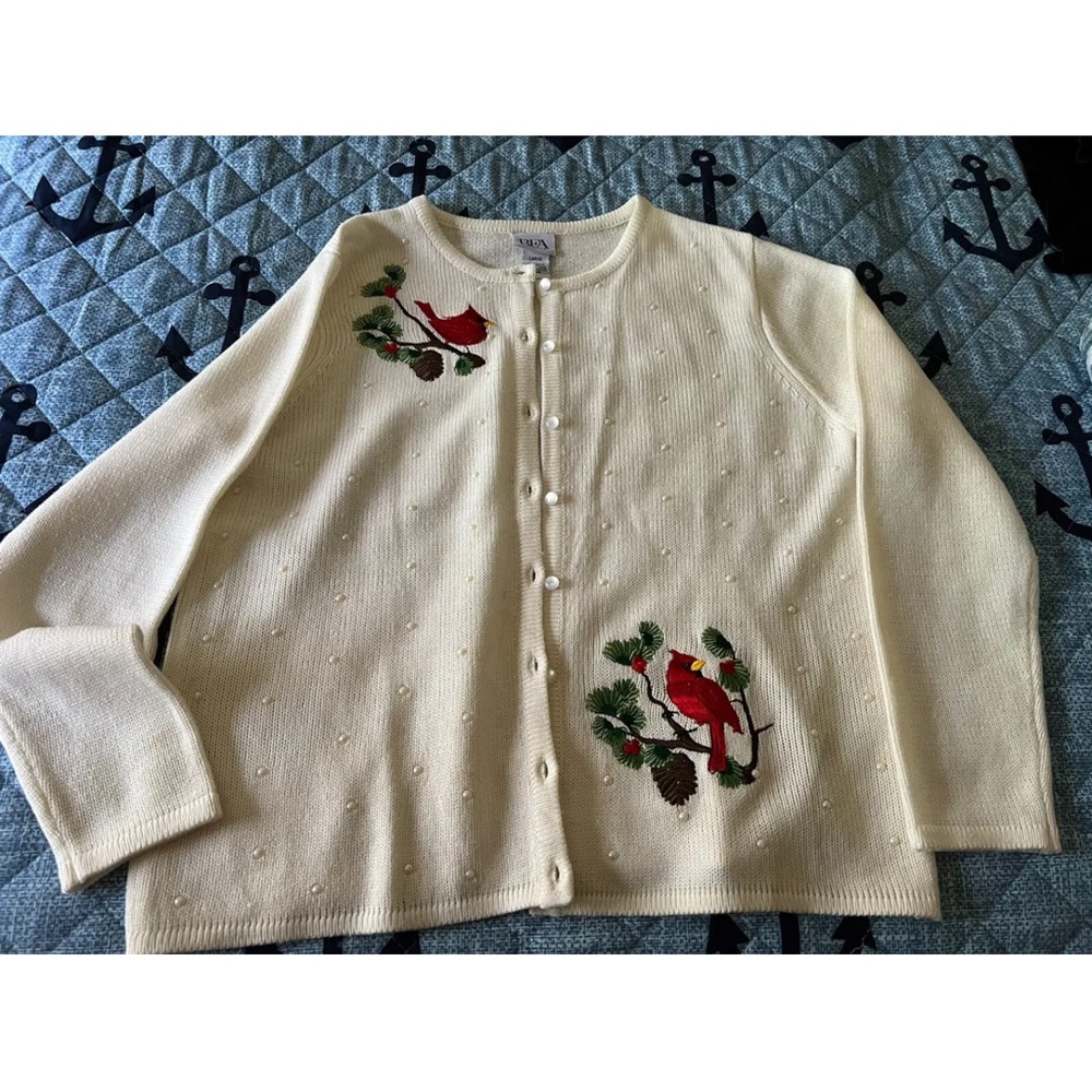 BFA CLASSICS CARDINAL AND PEARL CHRISTMAS SWEATER SIZE LARGE